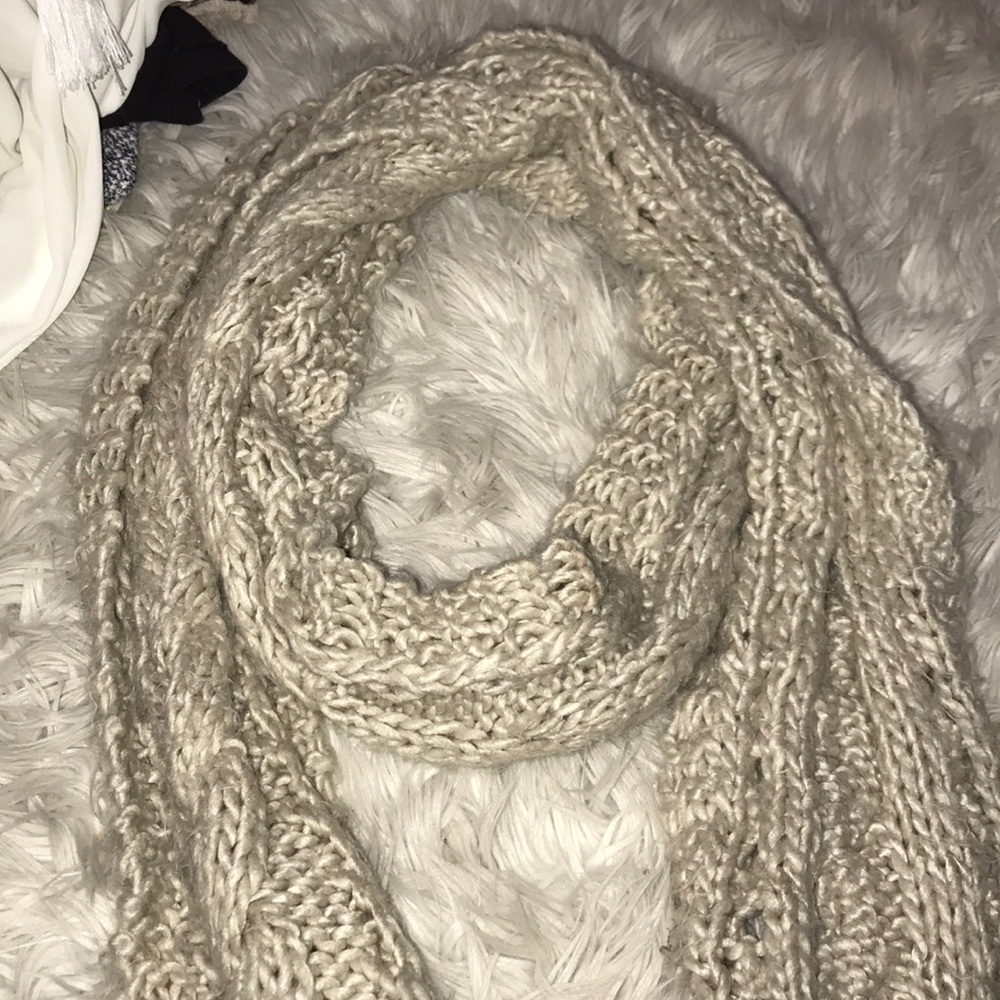 fuzzy scarf